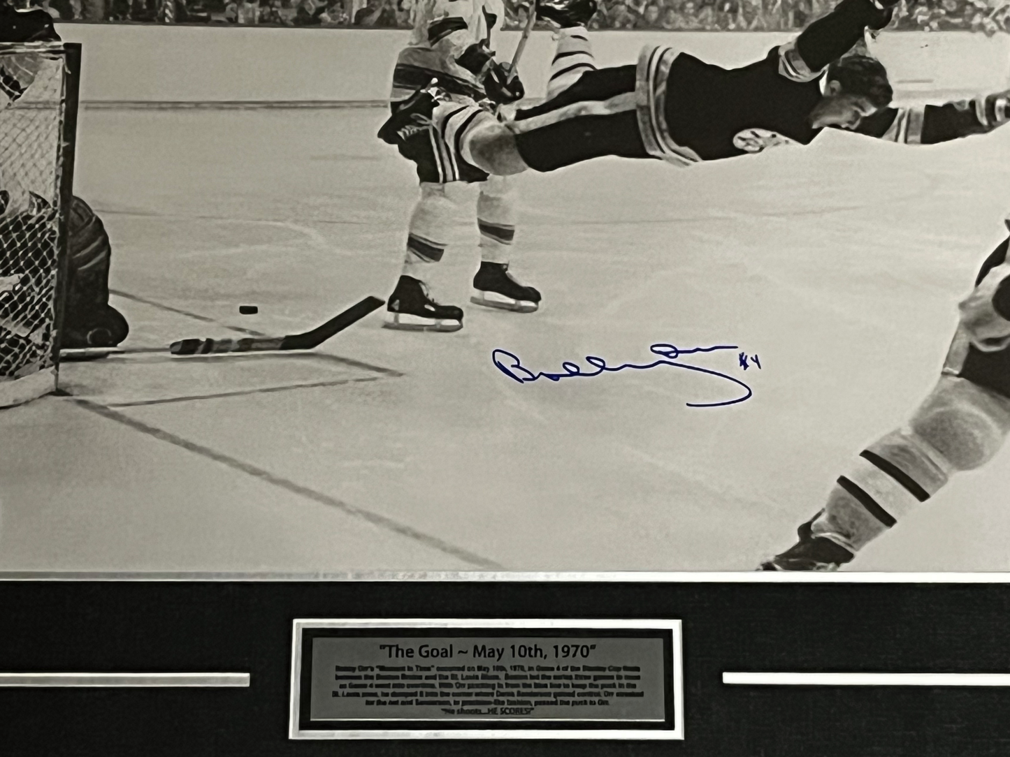 Bobby Orr Signed Framed Black & White Photo "The Goal"