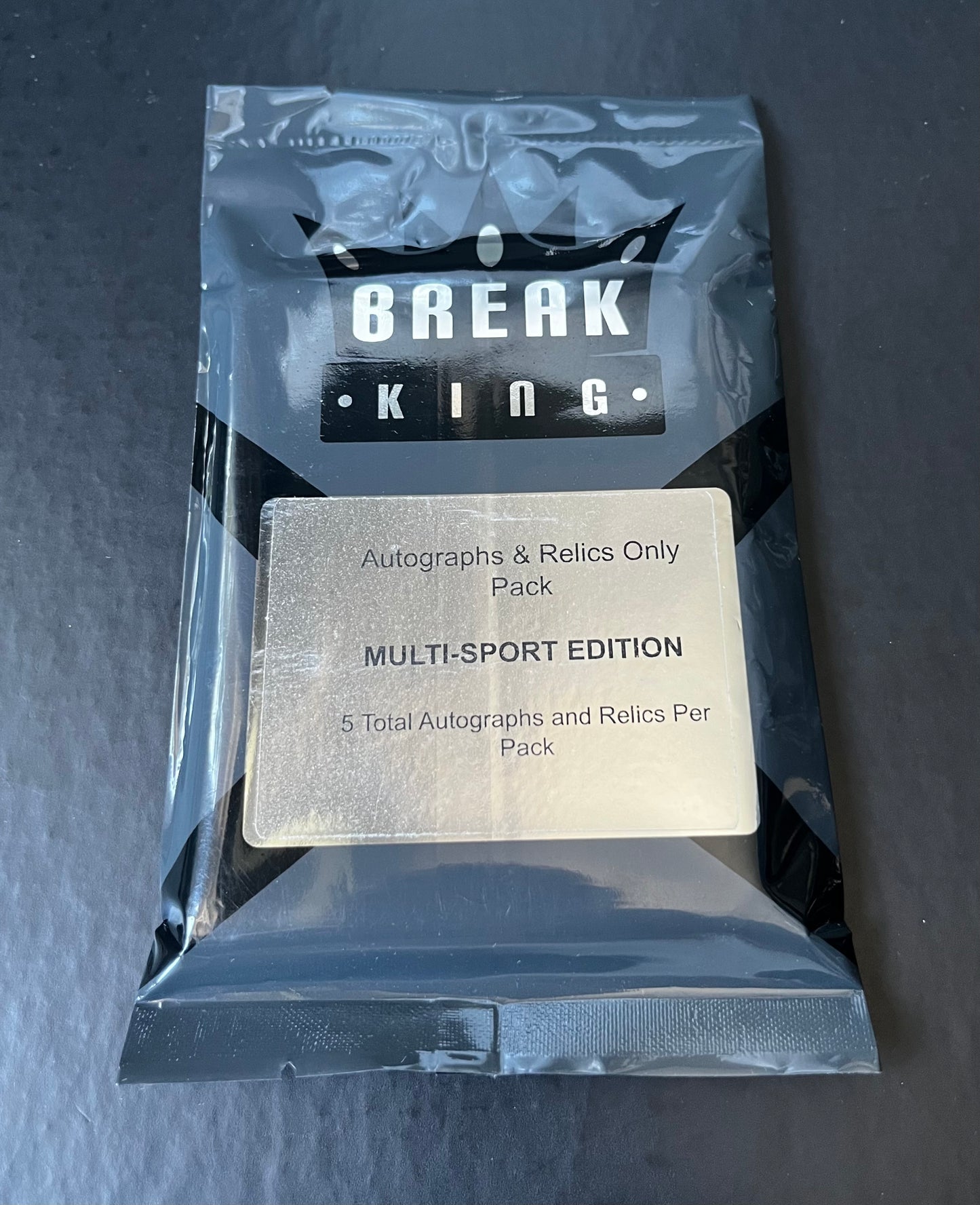 Break King Autographs & Relics Multi-Sport Mystery Box With (5) Cards