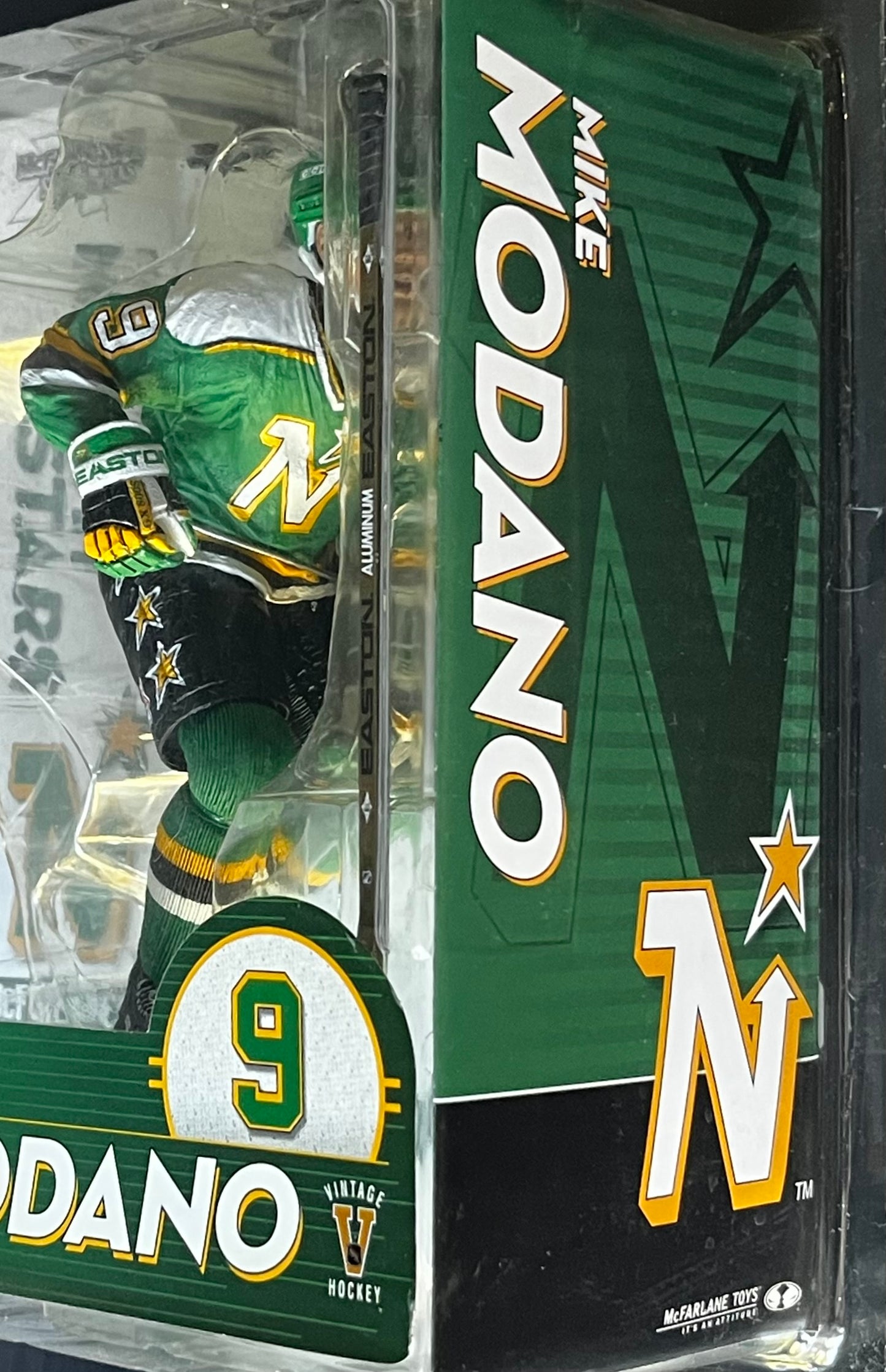 Mike Modano Mcfarlane Figure NHL Series10