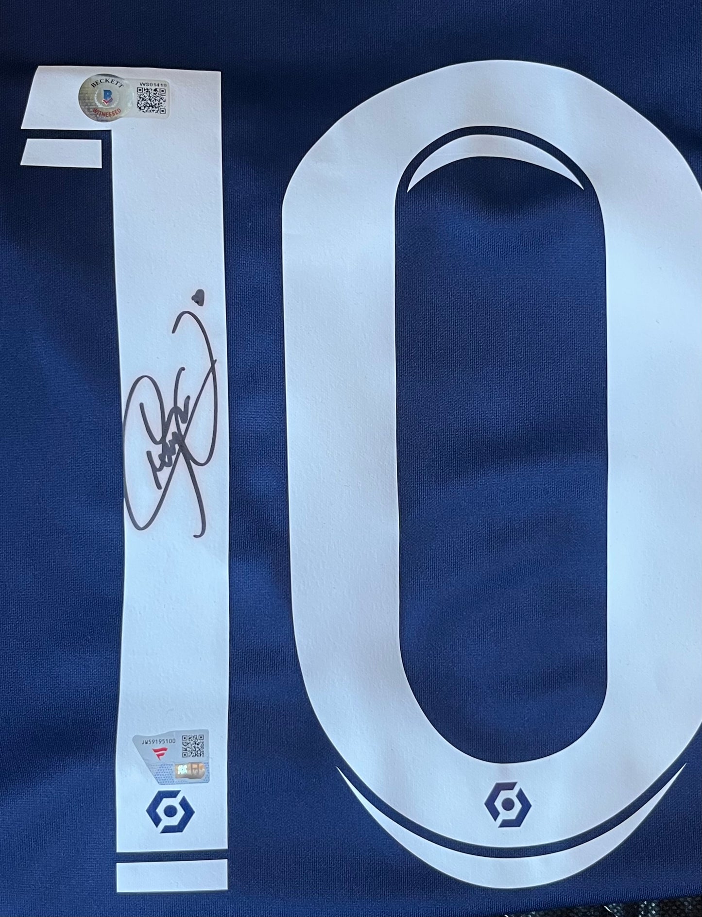 Neymar Jr. Paris Saint-Germain Fanatics Authentic Signed Nike 2022-23 Jersey