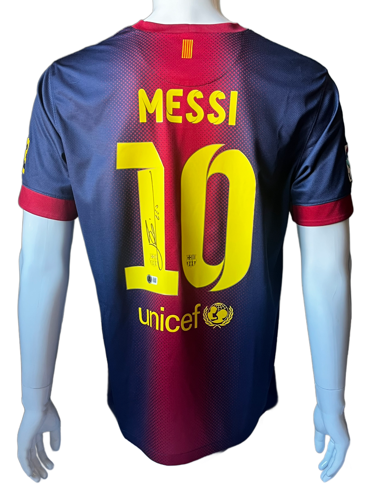 Leo Messi Autographed FC Barcelona Soccer Jersey Beckett BAS COA