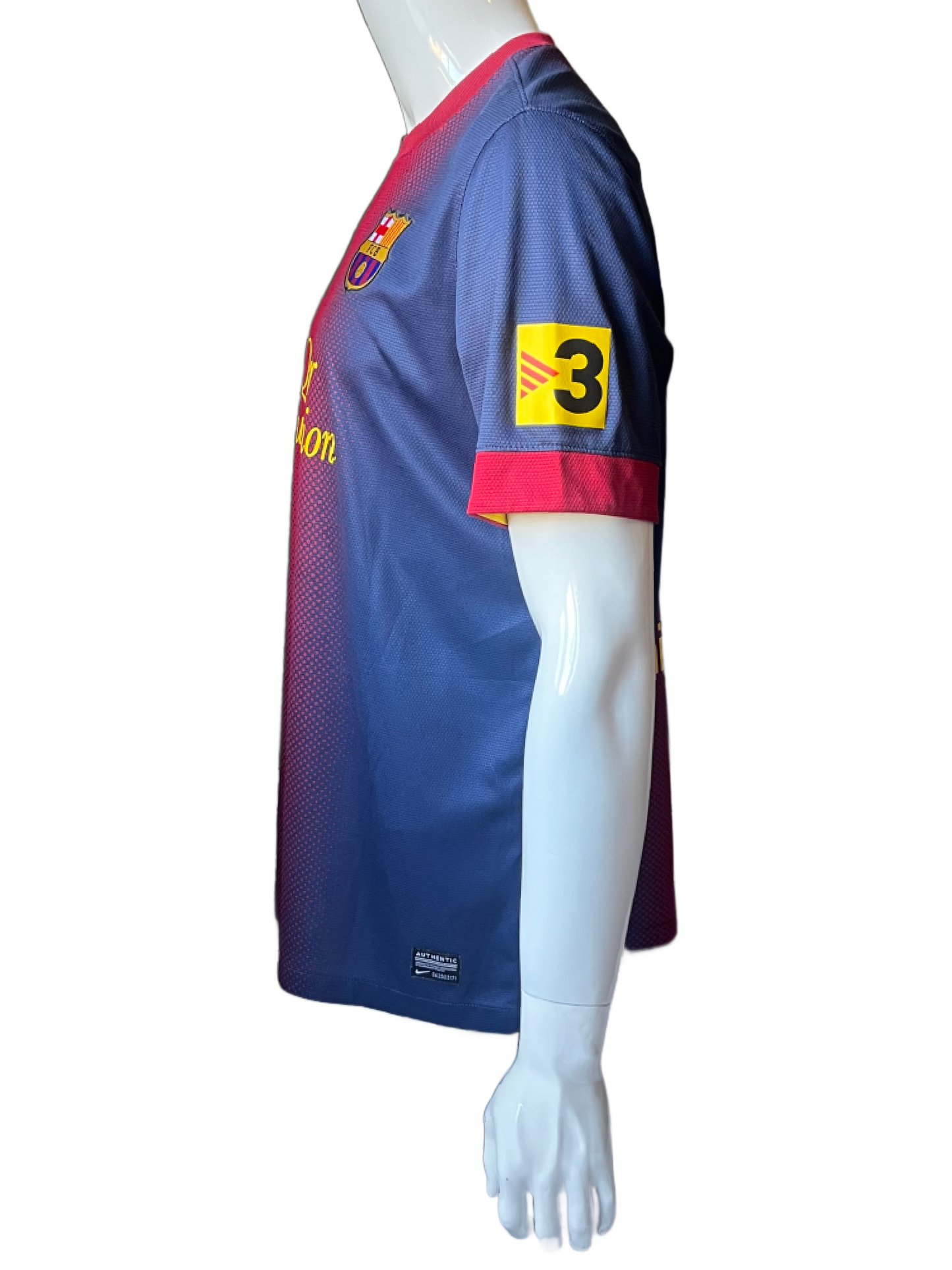 Leo Messi Autographed FC Barcelona Soccer Jersey Beckett BAS COA