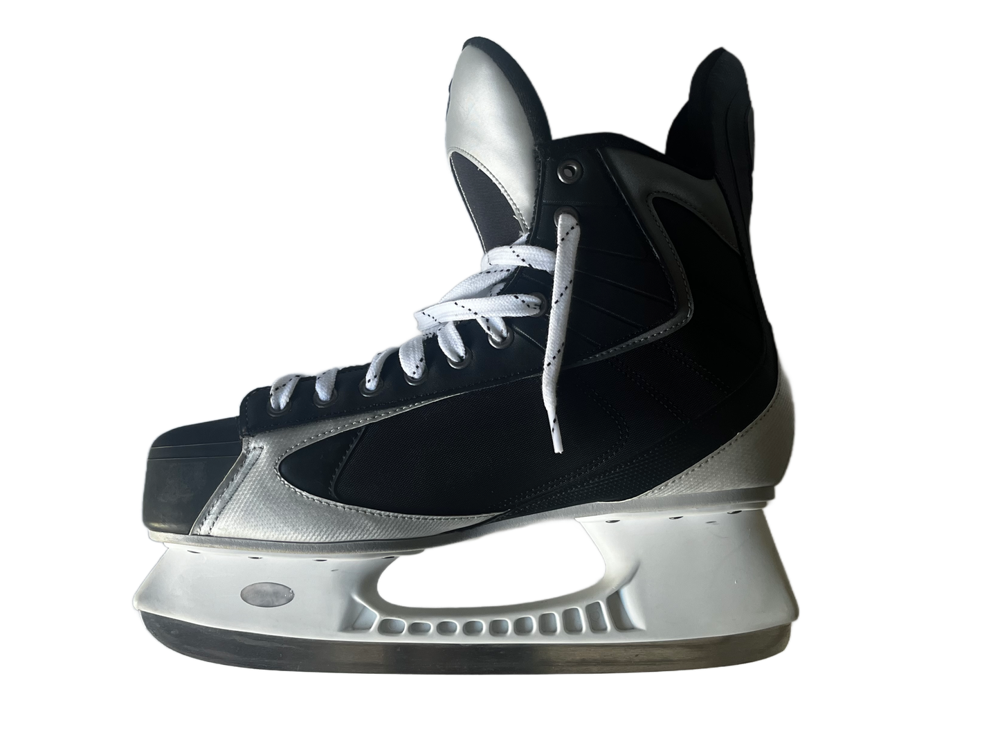 Mats Sundin Signed Nike Quest 2 Pair Of Hockey Skates