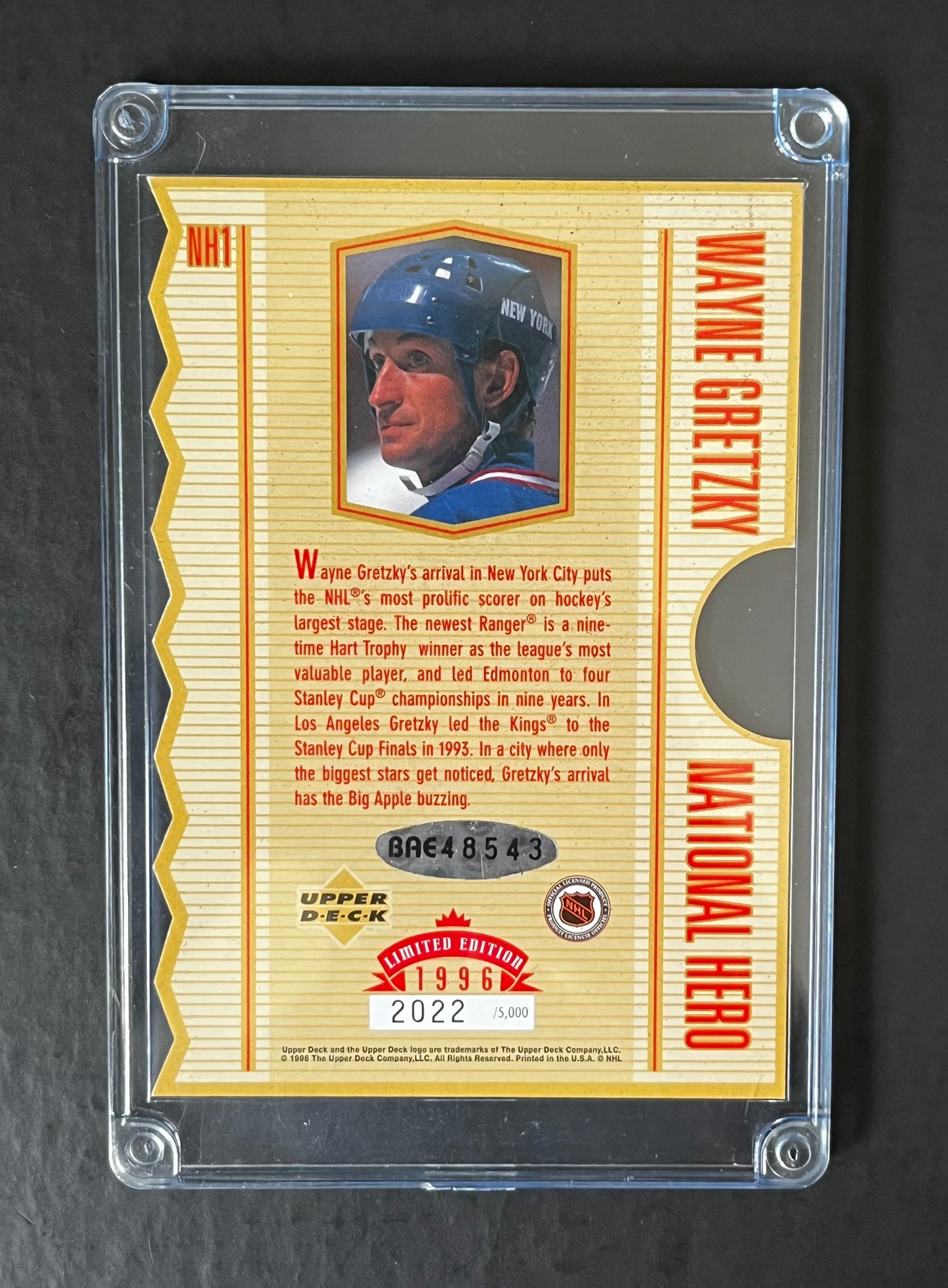 Wayne Gretzky Upper Deck National Heroes Autographed #39/250