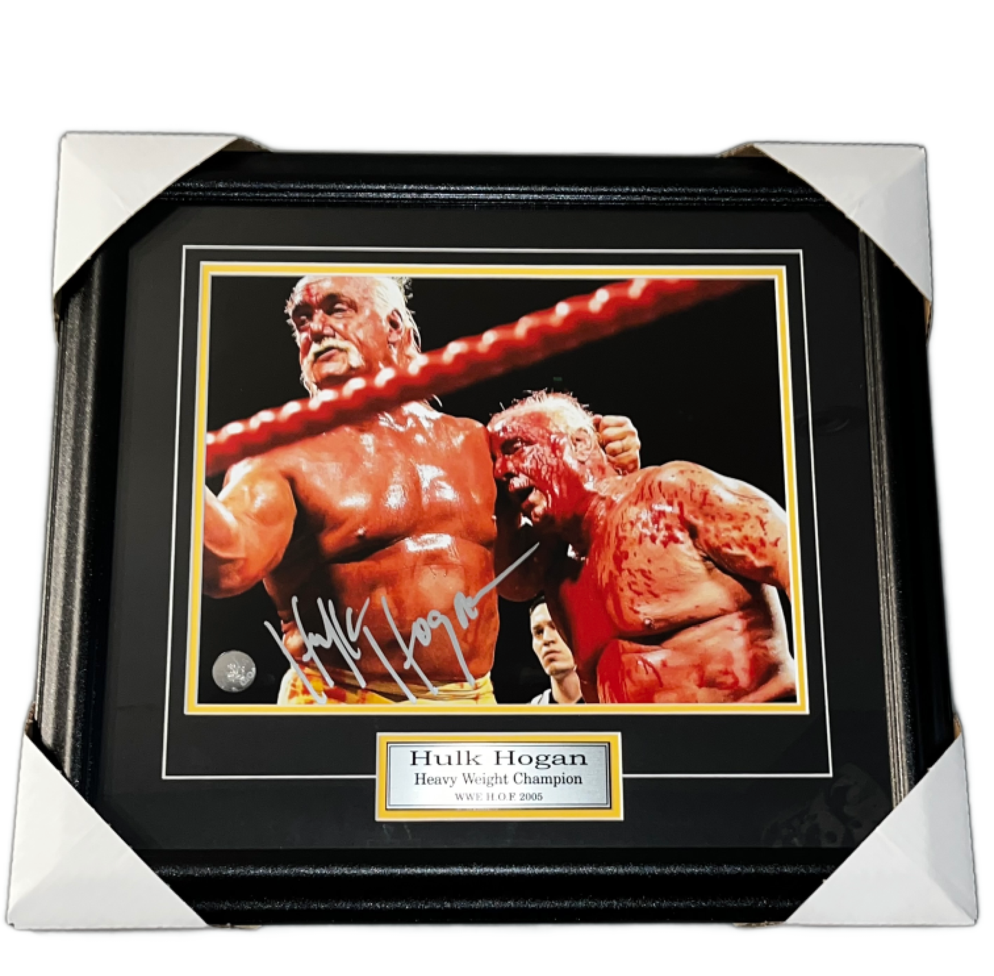 Hulk Hogan Autographed Framed 11x14
